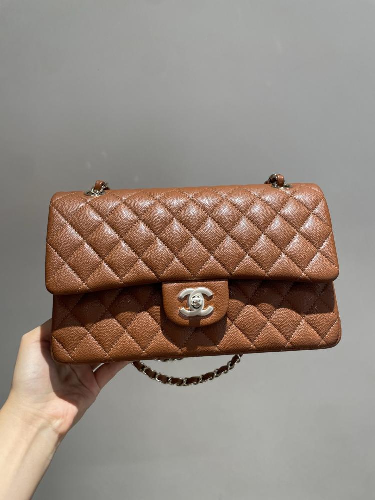 شانيل كلاسيك فلاب البني الكافيار | Chanel Brown Caviar Classic Flap
