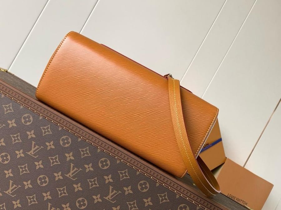 لويس فيتون إبي البني | Louis Vuitton Brown Epi