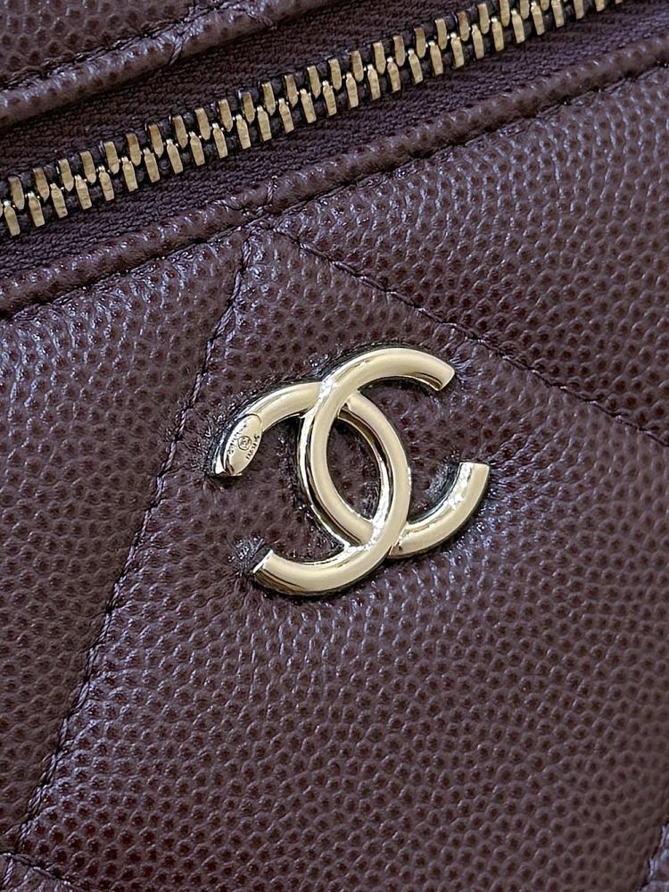 شانيل فانيتي كافيار برغندي | Chanel Vanity Caviar Burgundy