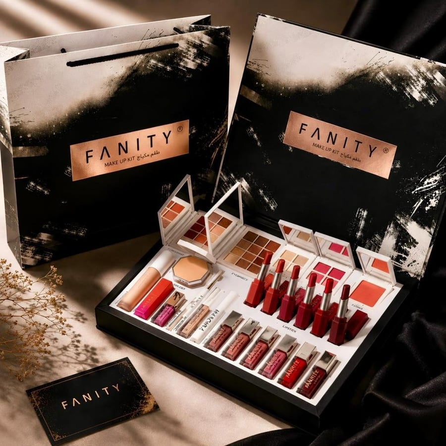 مجموعة FANITY MAKE UP KIT جمال متكامل ـ بوتيك الاناقة
