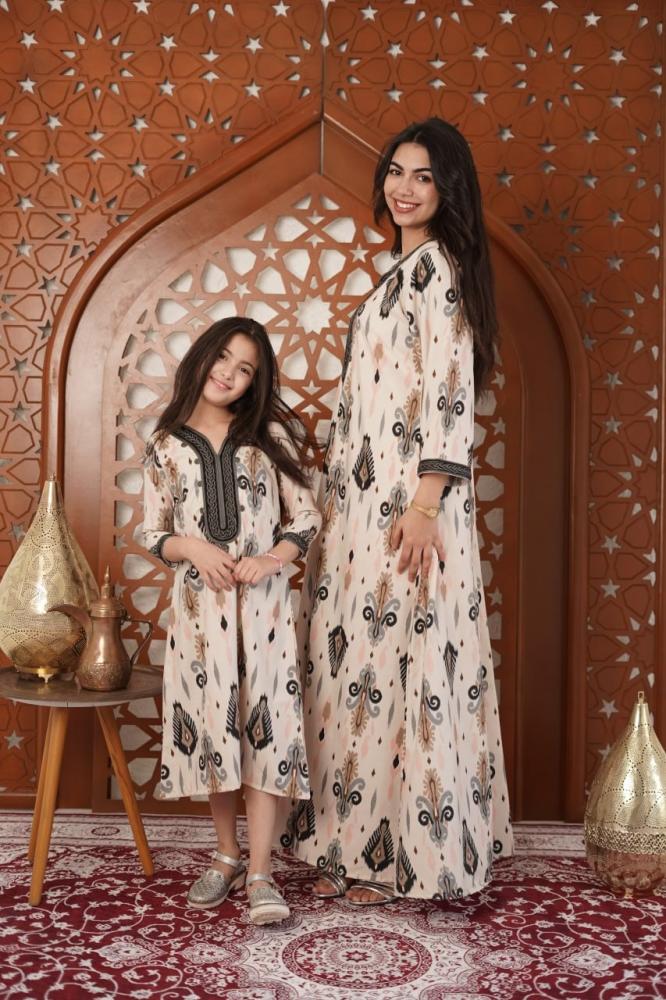 جلابية أم وبنت مميزة جداً – اختيار الأمهات اللي تحب التميز SM - 89