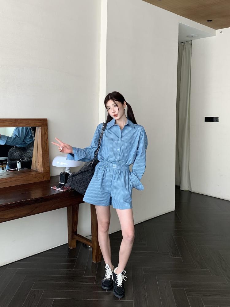 AA