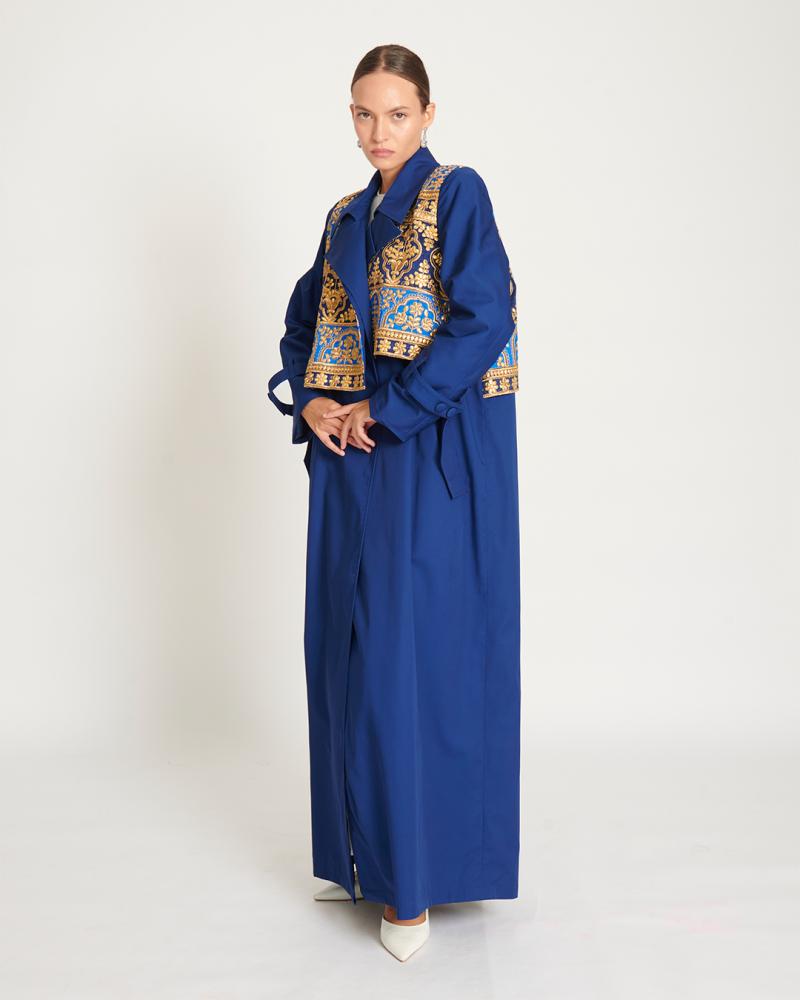 عباية زرقاء غامق