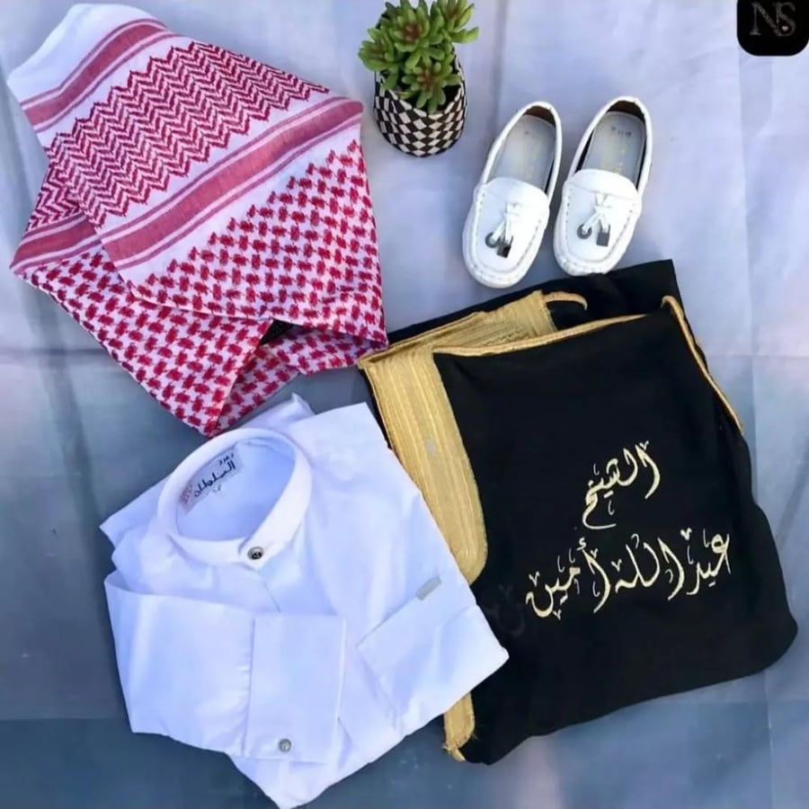 طقم ملابس اطفال تفصيل حسب الطلب
