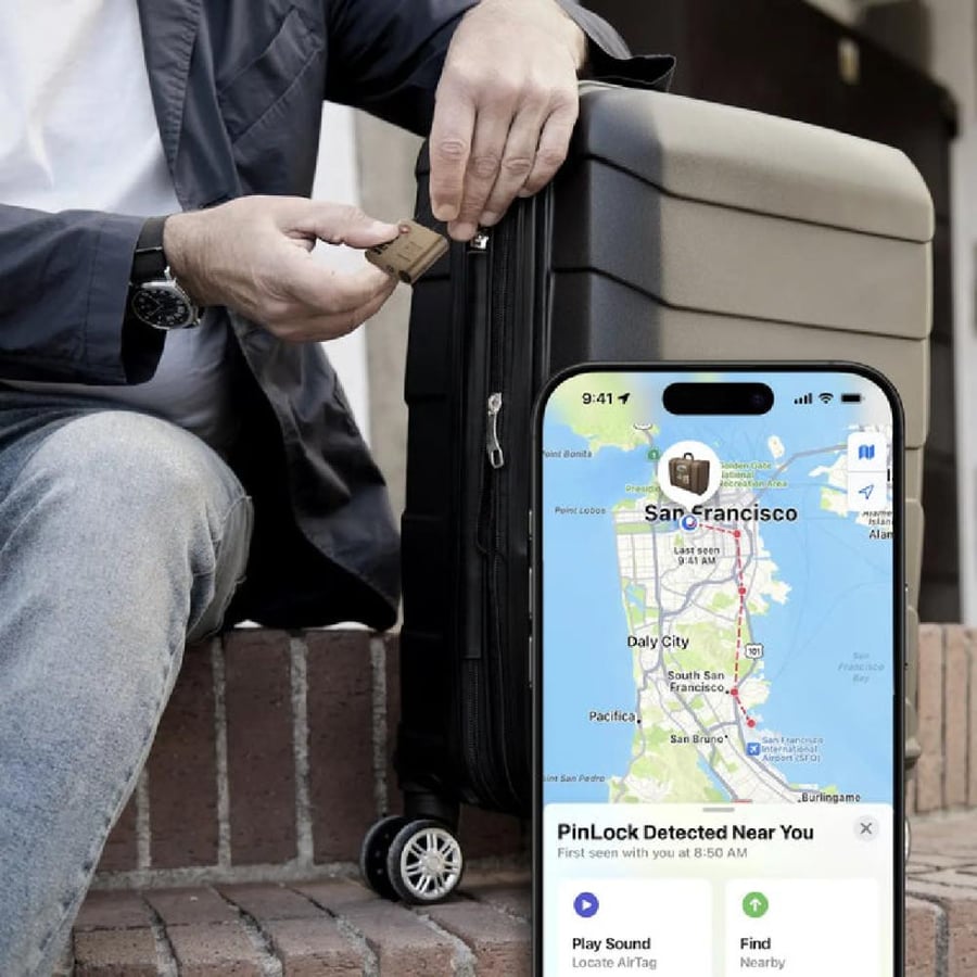 موماكس - قفل سفر مع محدد موقع Apple Find My وإنذار ثنائي الاتجاه PinLock - أسود