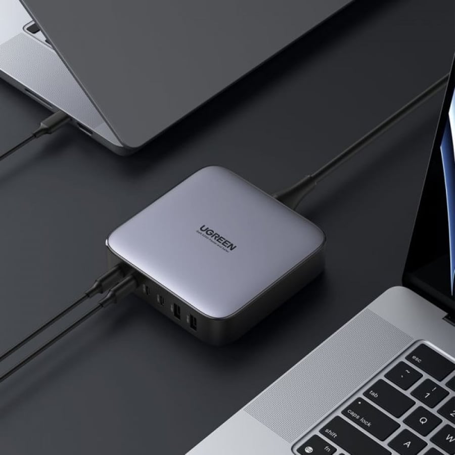 يوجرين شاحن مكتبي 4 منافذ PD وبمنفذين USB بتقنية GaN وبقوة 200 واط