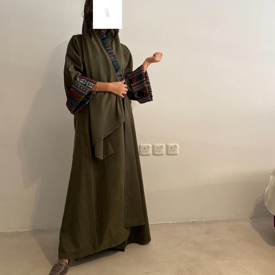 عباية زيتي شامواه