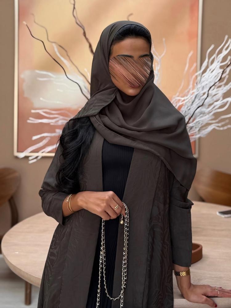 عباية حرير مغسول زيتي مشجر نص كلوش