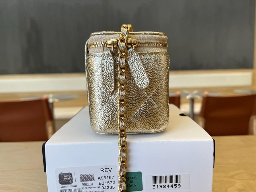 A small elegant bag from Chanel