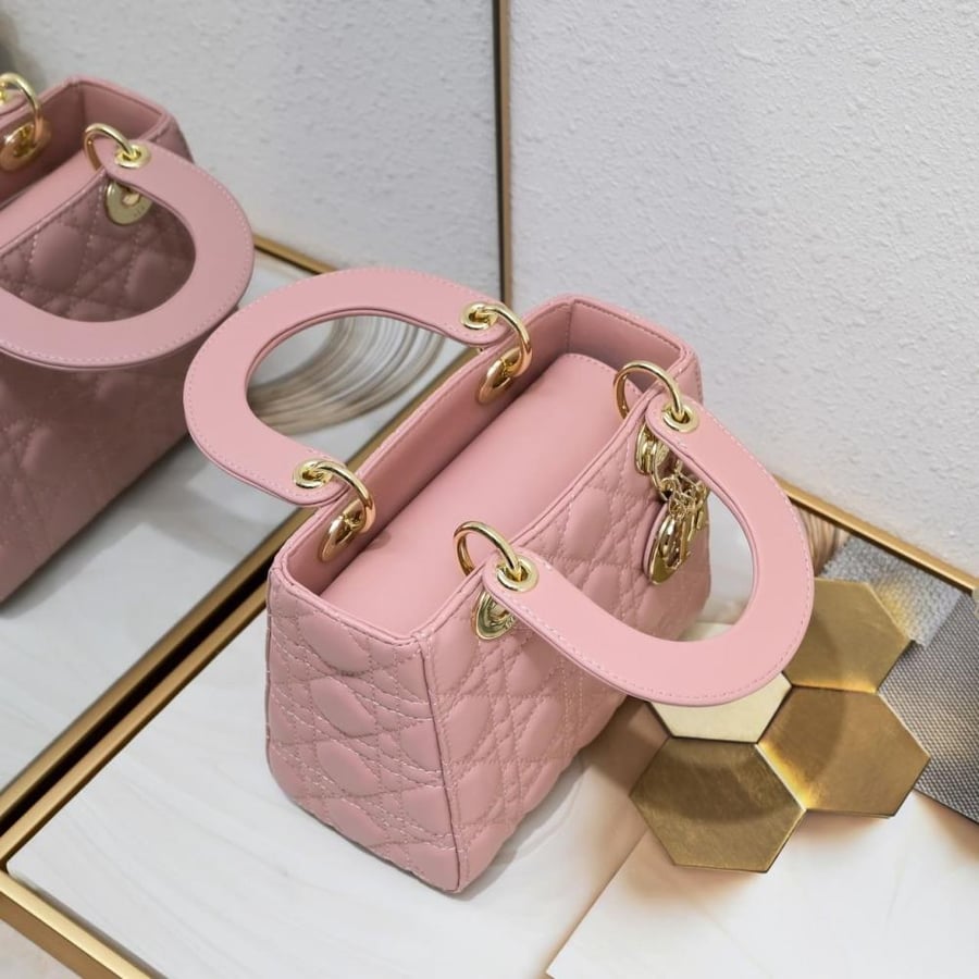 Lady Dior bag 20 cm mat