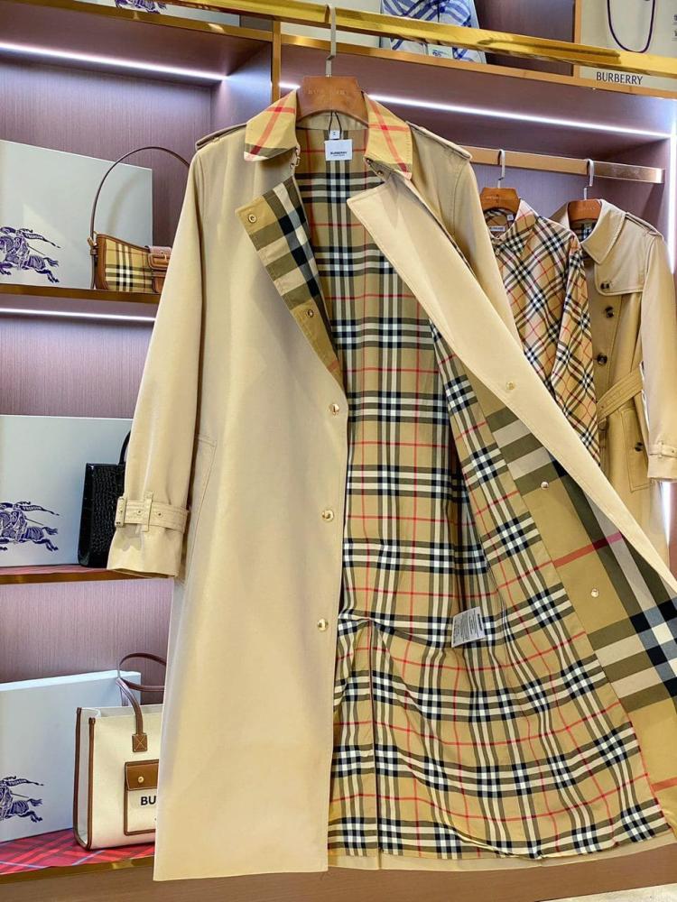 معطف كنسينغتون الطويل من بربري Kensington Trench Coat