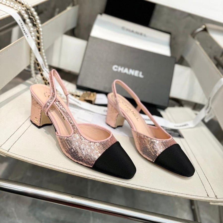 Chanel shoe Selling Bag encrusted with crystal
