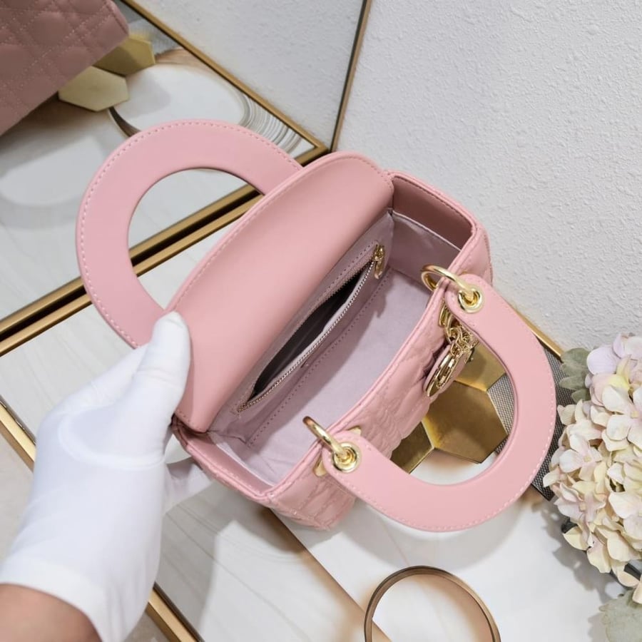 Lady Dior bag 20 cm mat
