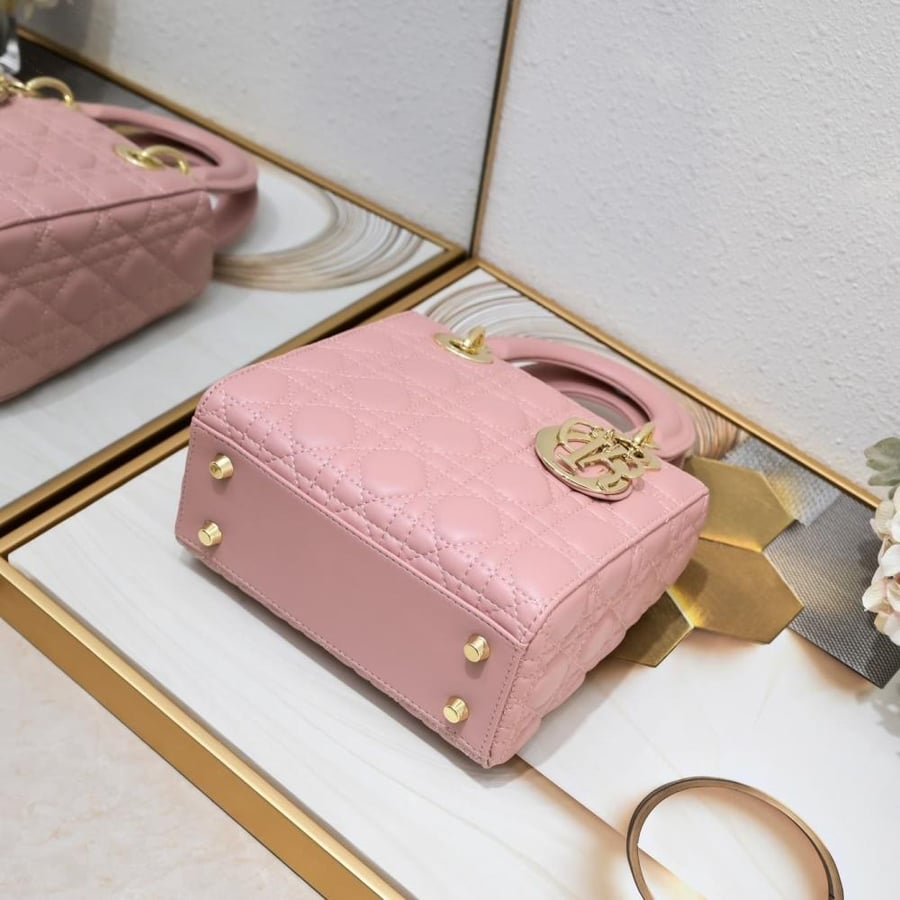 Lady Dior bag 20 cm mat
