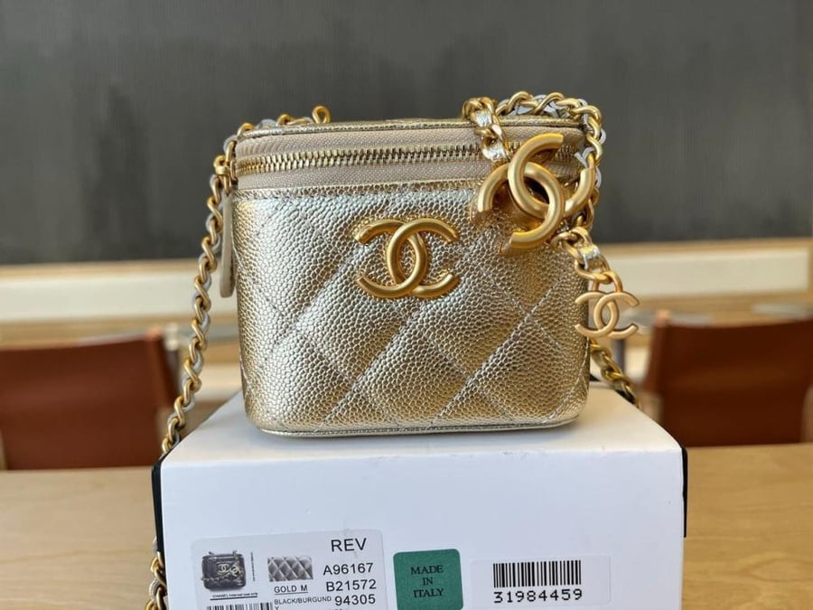 A small elegant bag from Chanel