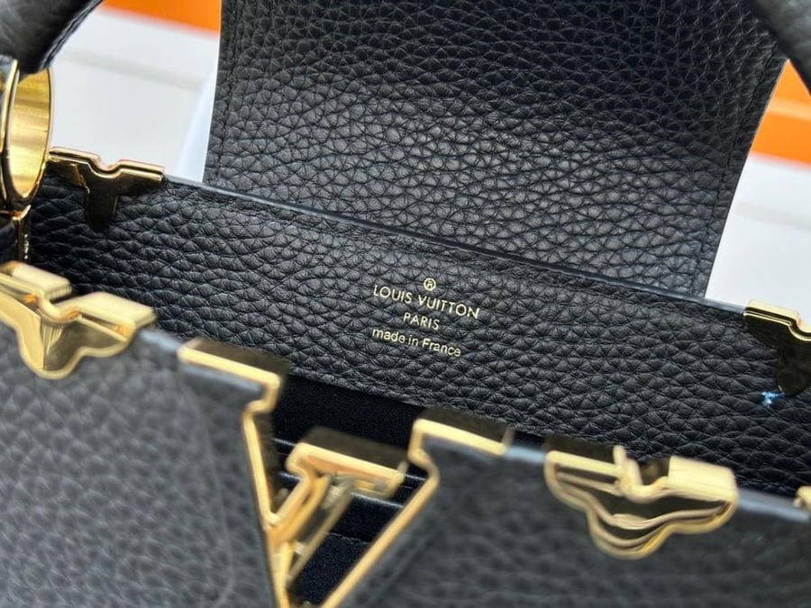 Louis Vuitton bag Capucines BB