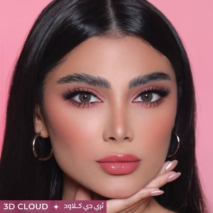 عدسات شهرية لون كلاود لون رمادي ناعم مظهر طبيعي راحة يومية من ثري دي كلرز