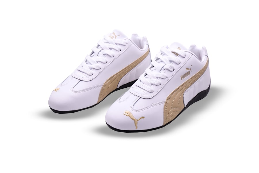 حذاء puma الابيض مع الذهبي