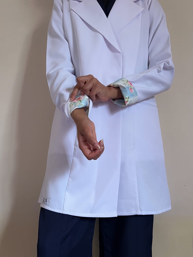 Labcoat -HOPE