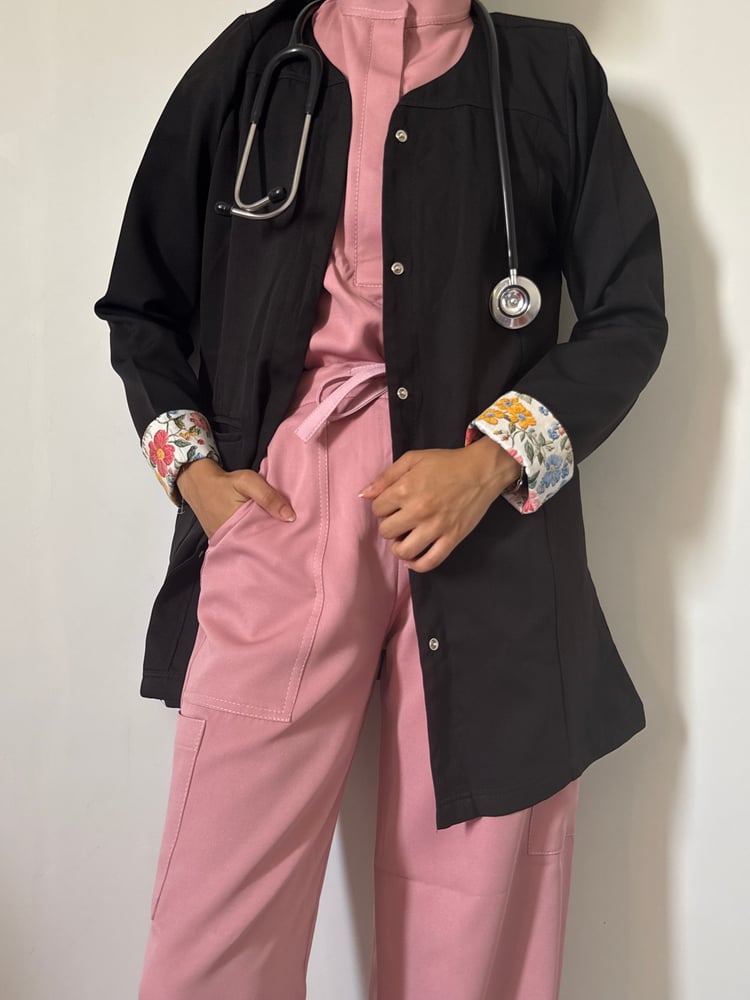 scrub- jacket- passion زهري