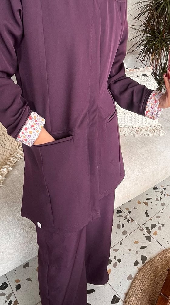scrub- jacket- passion ، موف