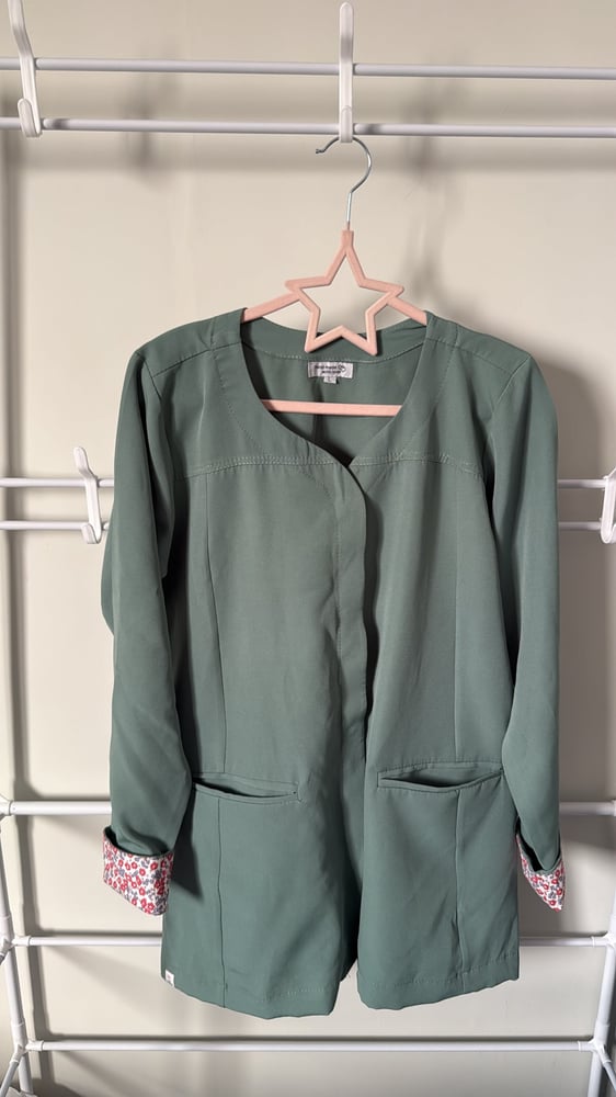 جاكيت طبي misty green