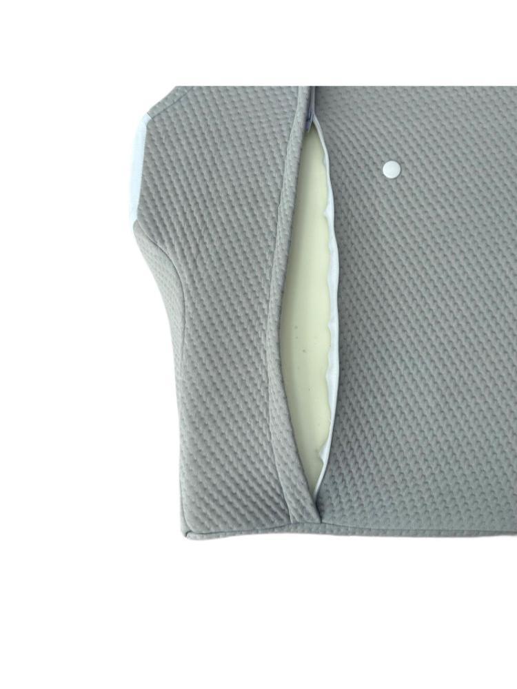 Memory foam pillow ergonomic