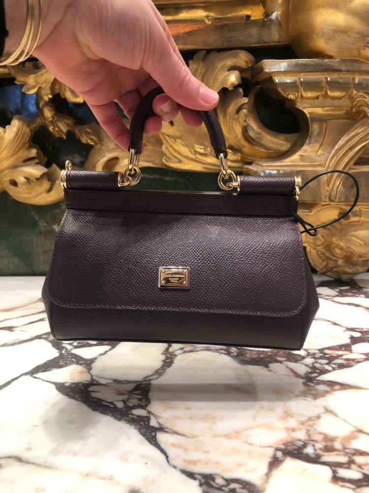 دولتشي اند غابانا ميني سيسلي عنابي  dolce and gabbana mini sicily burgundi