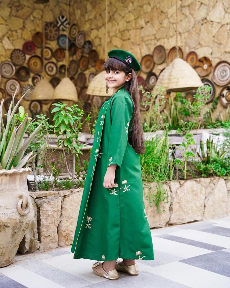 طقم وطني مع طاقيه