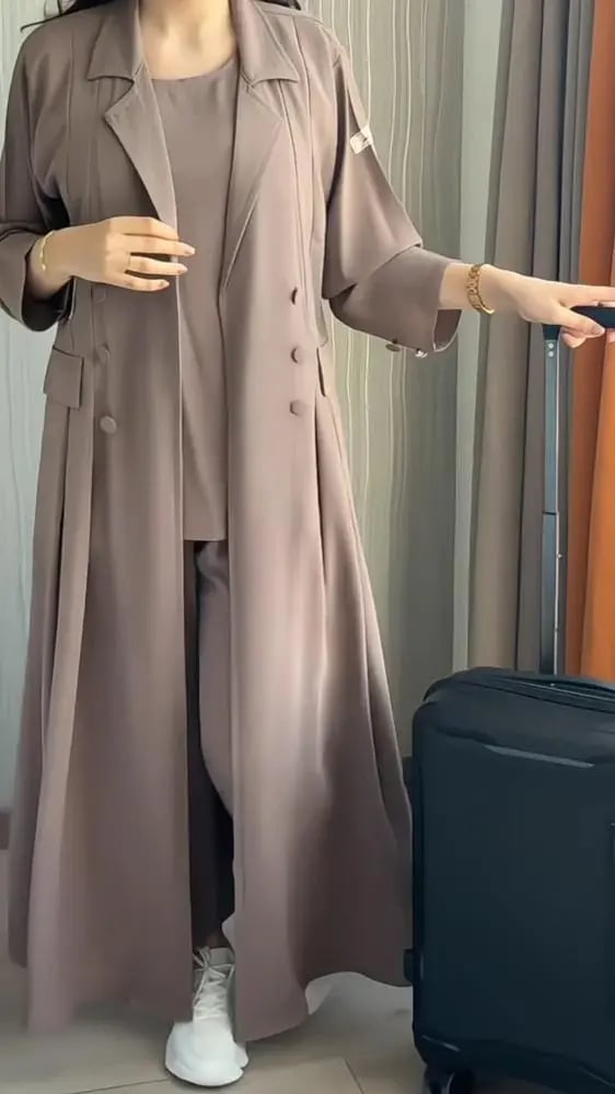 طقم مناسب للدوام والسفر