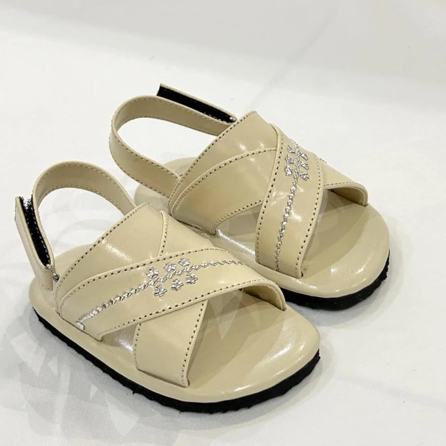 Shawqi beige slippers