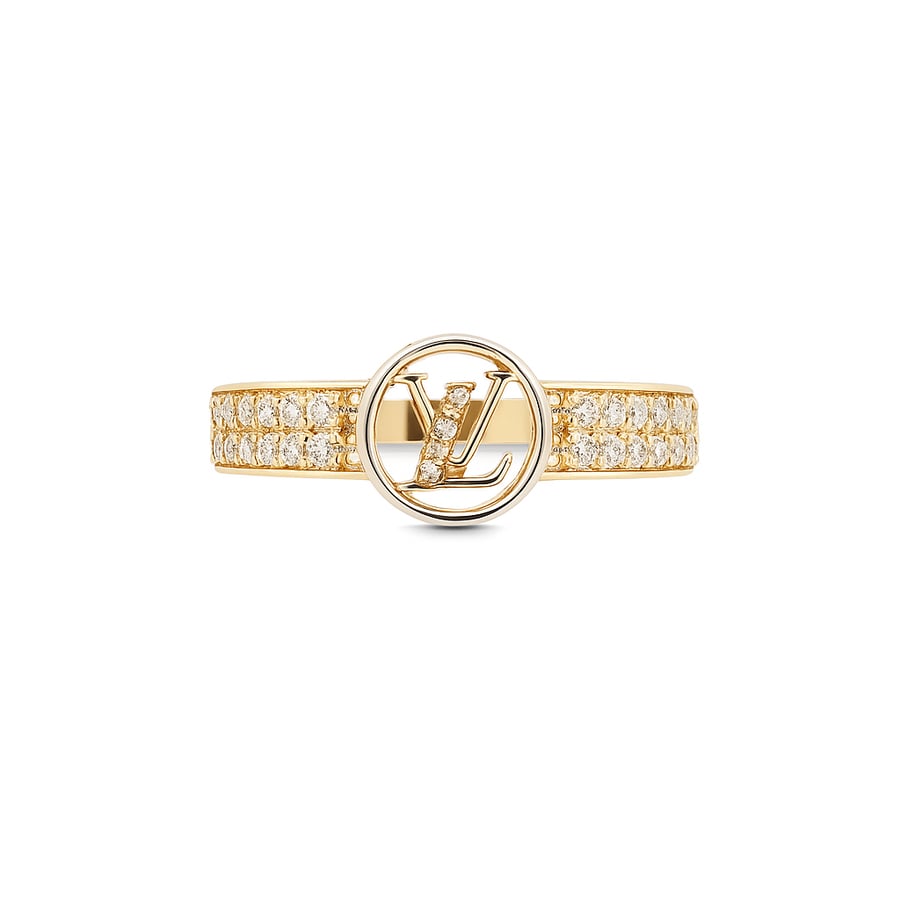 18 karat gold ring