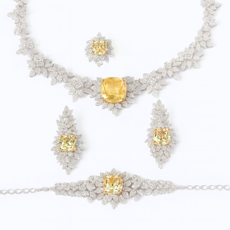Gold diamond set 18 karat