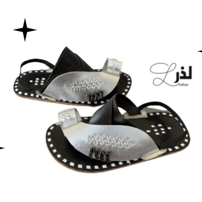 شرقيه حذاء حذوه مداس زبيريه زنوبه