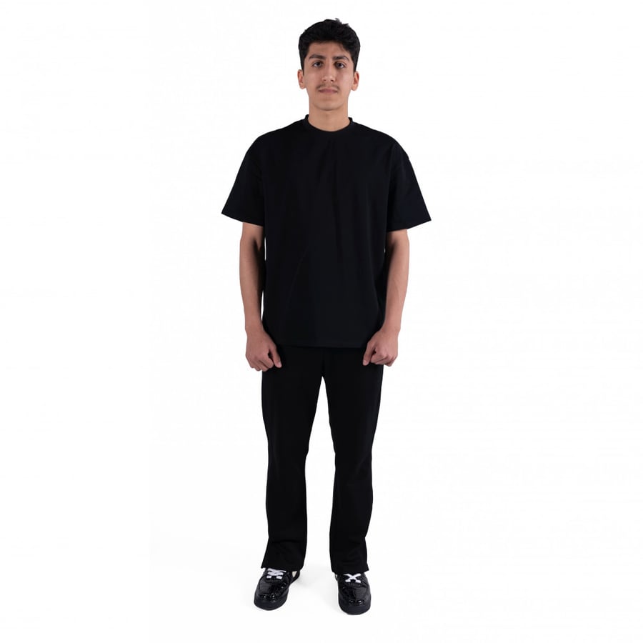 Black T-shirt