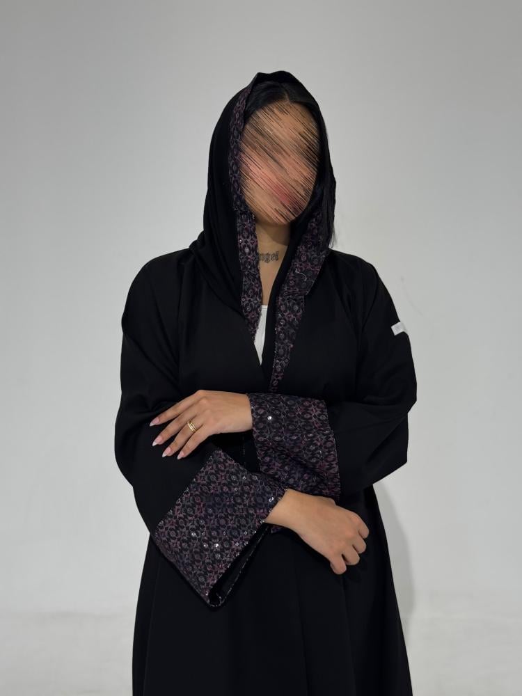 كتان مع أكمام ركامه بنفسجي