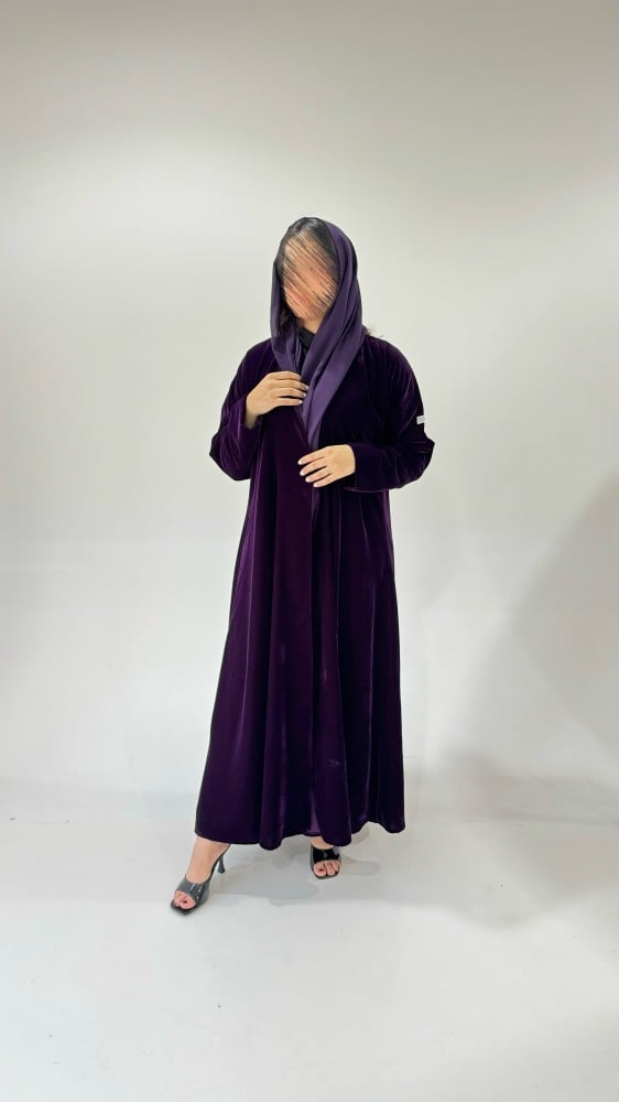 عباية مخمل أكمام ضيقة ليلكي