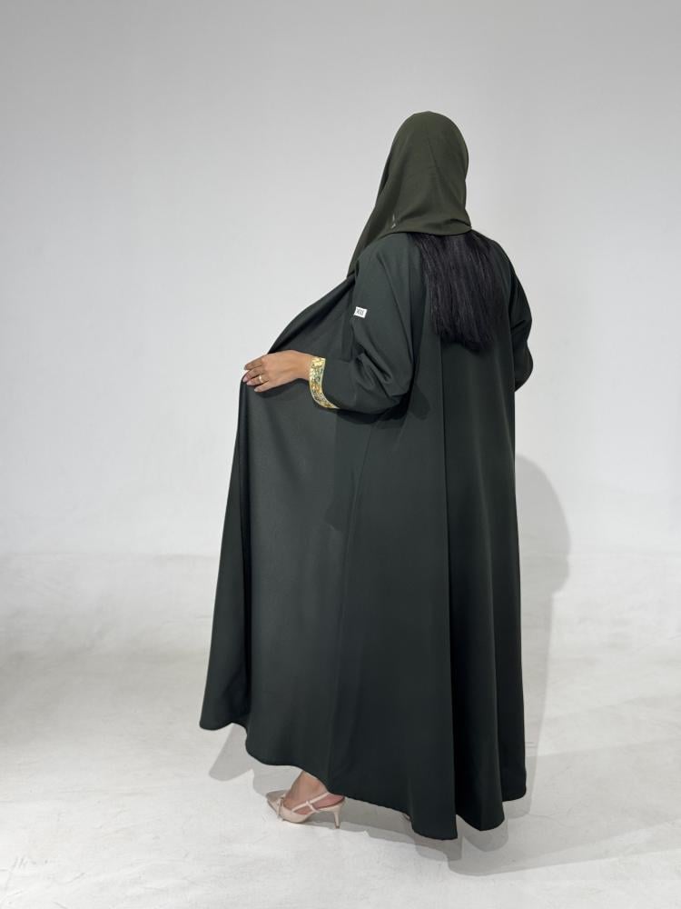 كتان اخضر مع أسواره ملونه