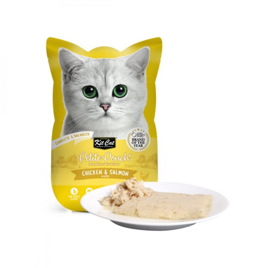 كت كات بيتيت باوتش طعام متكامل ومتوازن بالدجاج و السالمون KitCat 70g