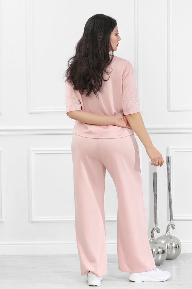 Women's casual medical tracksuit, short-sleeved t-shirt with shiny sequins and pants with a side pocket