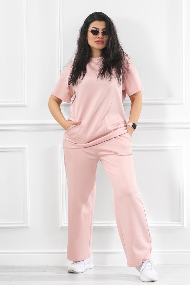 Women's casual tracksuit with a long t-shirt and pocket