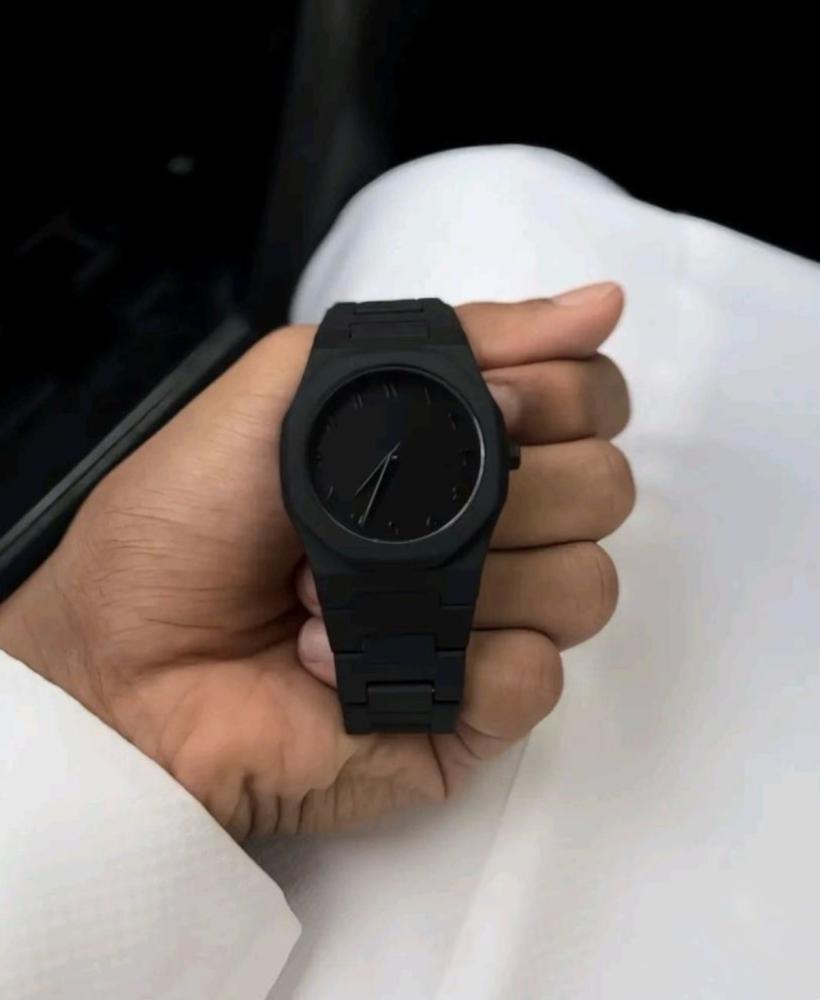ساعة الكربون بعبارة خاصة