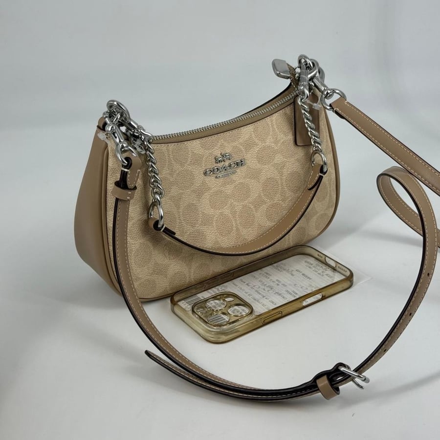 حقيبة كوتش تيري شولدر يصل خلال ٢-٤ اسابيع |   Coach Teri Shoulder Bag In Signature Canvas