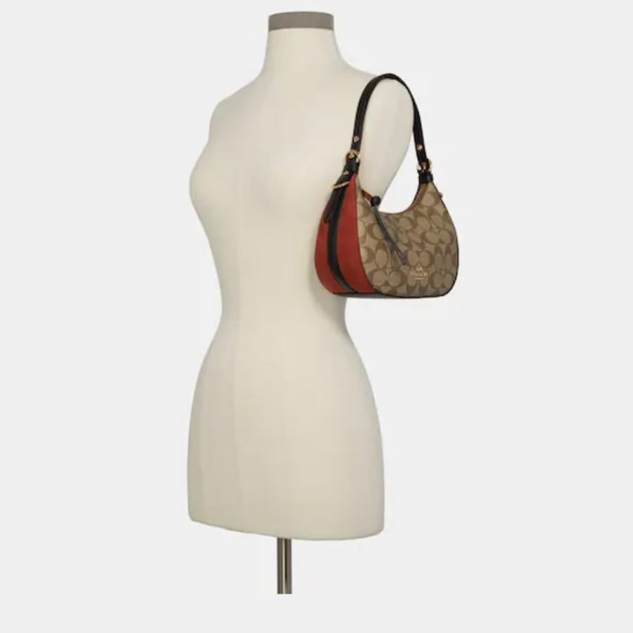حقيبة كتف كوتش