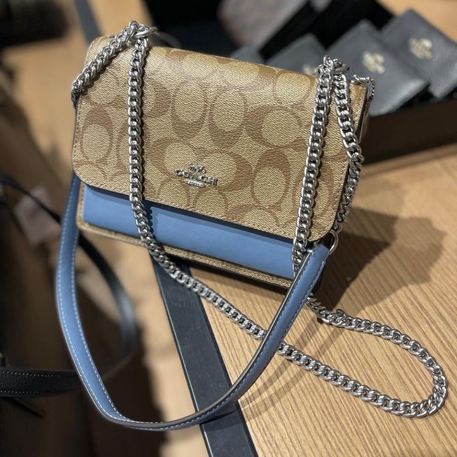 شنطة كوتش ميني كلير فوري |     Coach Mini Klare Crossbody Bag In Signature Canvas
