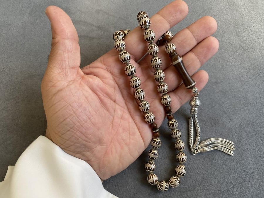 سبحة كوك مطعّمة بالفضة