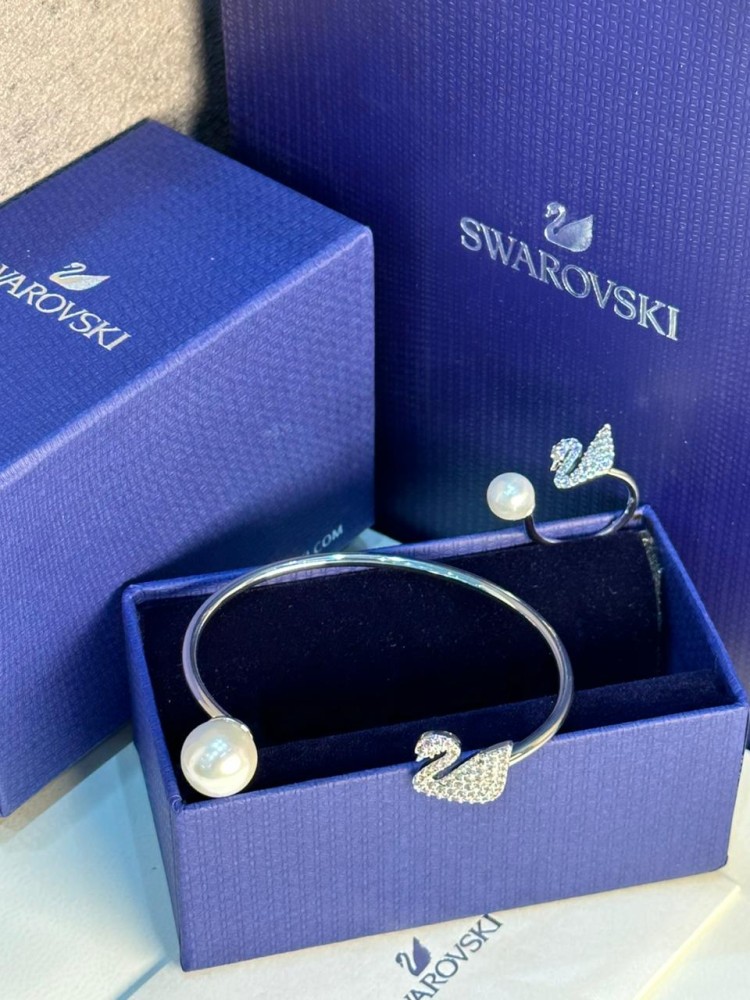 طقم سوارفسكي Swarovski