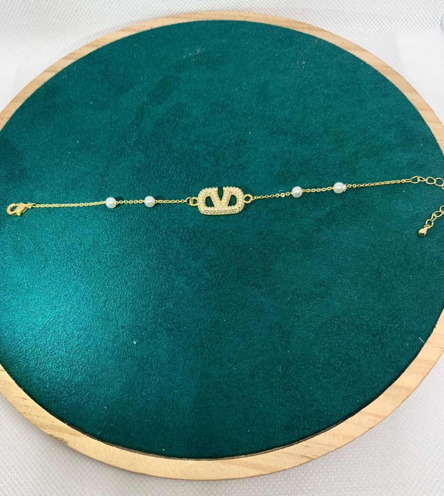 سلاسل فلنتينو VALENTINO