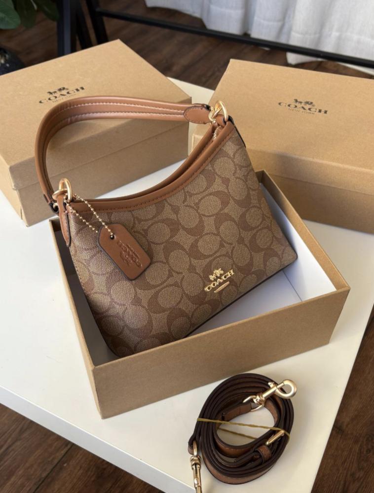 شنطة كوتش COACH