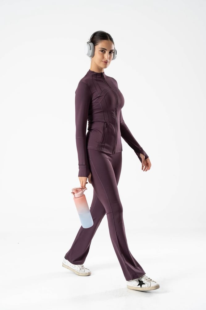 Burgundy leggings